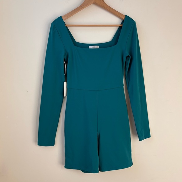 NWT Babaton Contour Squareneck Longsleeve Romper - Picture 2 of 12